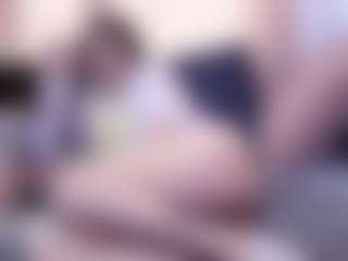Lesliee22's Live Sex Cam Show