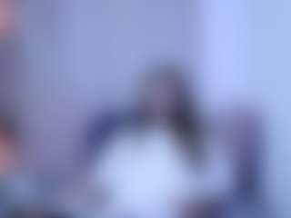 Live cam show with Lesliee22 - Body Massage on https://playwithruby.com