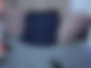 Live cam show with Lesliee22 - Pregnant on Dolls Live
