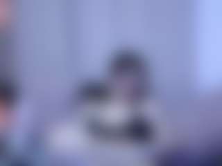 Live cam show with Lesliee22 - Spank on Hubzter Live