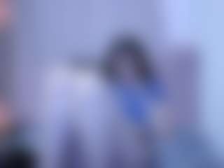 Live cam show with Lesliee22 - Body Massage on CamClone