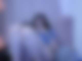Live cam show with Lesliee22 - Facial Piercings on Mixed Magazine Live