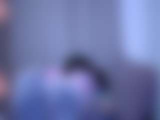 Live cam show with Lesliee22 - Ass Clapping on livesuperchat.net
