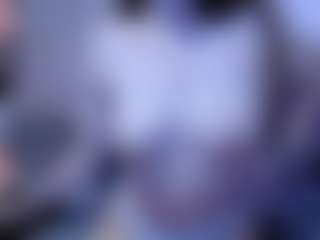 Live cam show with Lesliee22 - Facial Piercings on TottyGirls