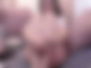 Lesliee22's Live Sex Cam Show