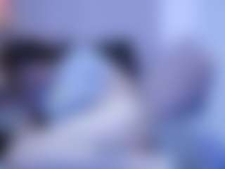 Live cam show with Lesliee22 - Average on Camsoda