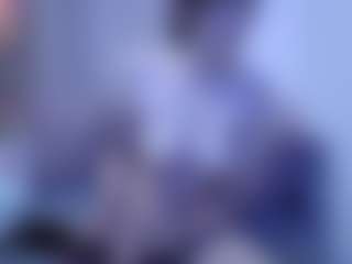 Show de câmera ao vivo com Lesliee22 - Strip no Camsoda