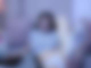 Live cam show with Lesliee22 - Nipple Piercings on camwithhim.com