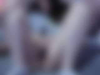 Lesliee22's Live Sex Cam Show