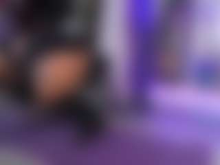 Live cam show with Violeta - Petite on Porn Luv
