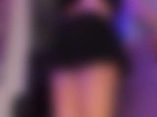 Live cam show with Violeta - Hairy Pussy on camgirlchat.live