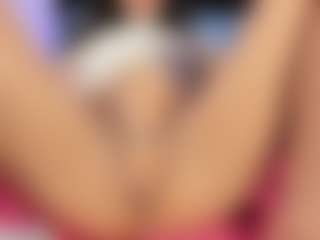 Live cam show with Aiko Mori - Young Adult on Milfs Live