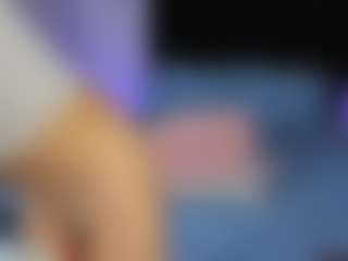 Live cam show with Aiko Mori - Foot Fetish on TastyBlacksLive