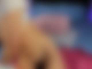 Live cam show with Aiko Mori - Strip on Nude Live Now