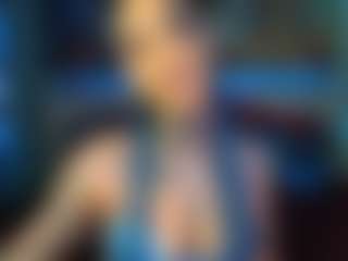 Live cam show with Ari The Don - Strip Ebony on CamwithHer | united states