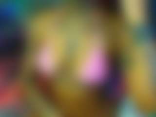 Live cam show with Ari The Don - Petite Toys on Free Soda