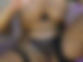Live cam show with AnnesWhite - Teen (18+) on SinfulBabes