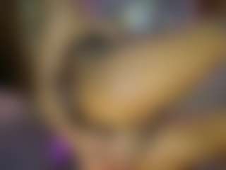 AnnesWhite's Live Sex Cam Show