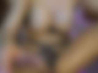 AnnesWhite's Live Sex Cam Show