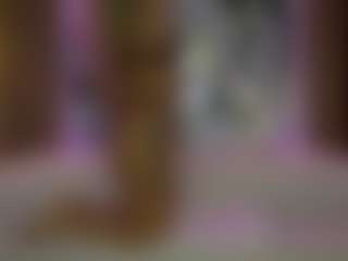 Live cam show with AnnesWhite - Shaved Pussy on livesuperchat.net