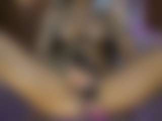 AnnesWhite's Live Sex Cam Show