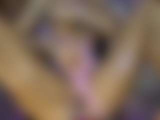 AnnesWhite's Live Sex Cam Show