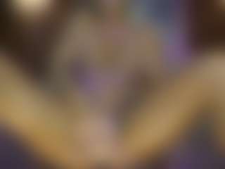 AnnesWhite's Live Sex Cam Show