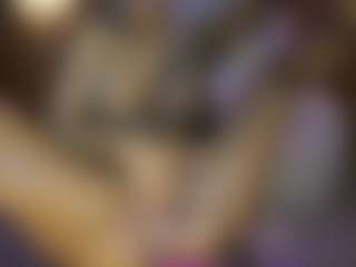 AnnesWhite's Live Sex Cam Show