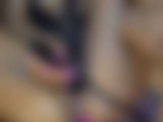 AnnesWhite's Live Sex Cam Show