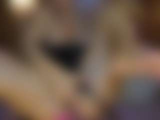 AnnesWhite's Live Sex Cam Show