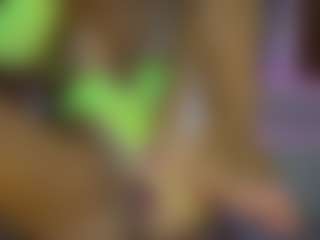 AnnesWhite's Live Sex Cam Show