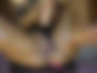 AnnesWhite's Live Sex Cam Show
