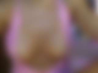 AnnesWhite's Live Sex Cam Show