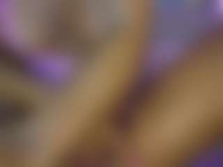AnnesWhite's Live Sex Cam Show