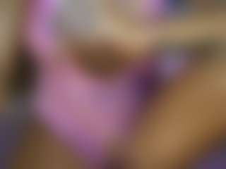AnnesWhite's Live Sex Cam Show