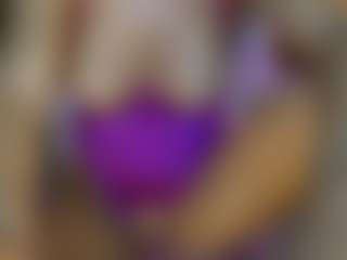 AnnesWhite's Live Sex Cam Show