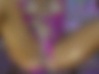 AnnesWhite's Live Sex Cam Show