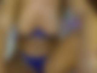 Live cam show with AnnesWhite - MILF Teen (18+) on Strip Flash - Live Sex Shows