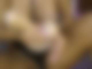 AnnesWhite's Live Sex Cam Show