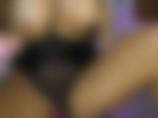 AnnesWhite's Live Sex Cam Show