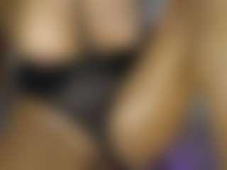 AnnesWhite's Live Sex Cam Show