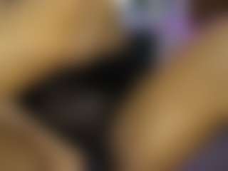 AnnesWhite's Live Sex Cam Show
