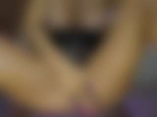 AnnesWhite's Live Sex Cam Show
