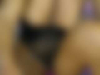 AnnesWhite's Live Sex Cam Show