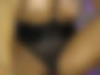 AnnesWhite's Live Sex Cam Show