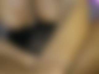 AnnesWhite's Live Sex Cam Show