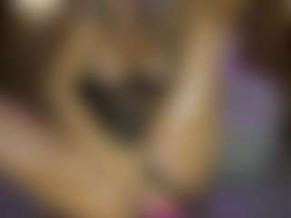 AnnesWhite's Live Sex Cam Show