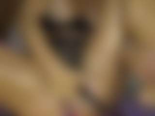 AnnesWhite's Live Sex Cam Show