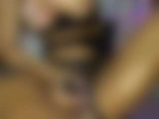 AnnesWhite's Live Sex Cam Show
