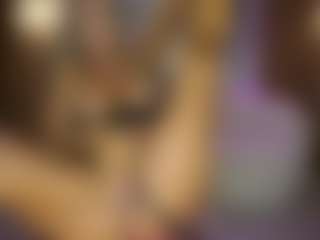 AnnesWhite's Live Sex Cam Show